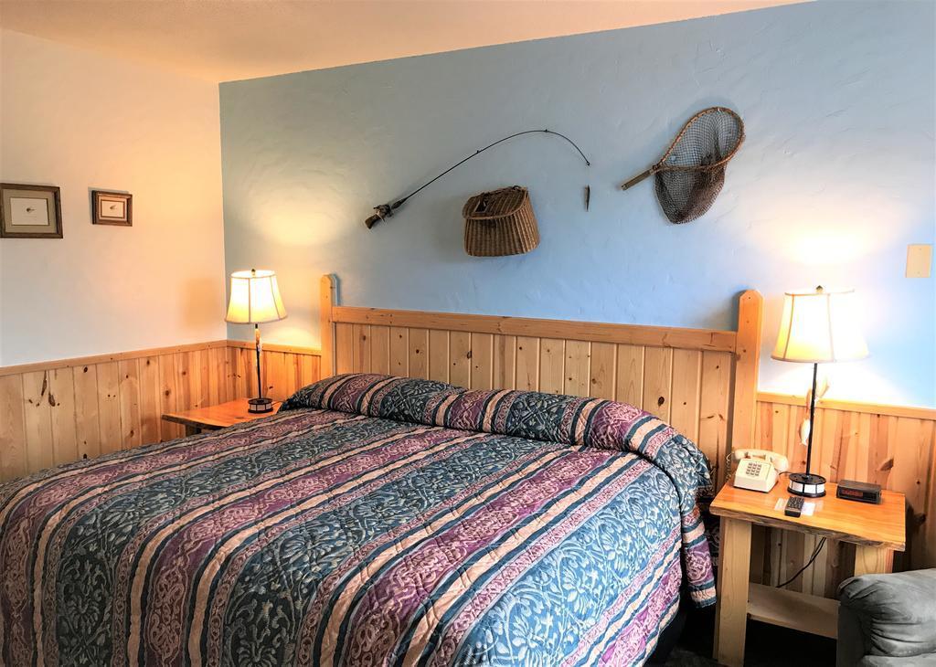 Northwoods Inn & Suites Minocqua Exteriör bild